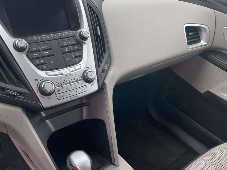 2013-chevrolet-equinox-image-6