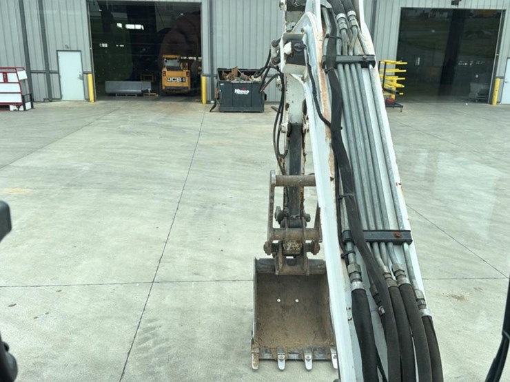 2014-bobcat-e42-image-49