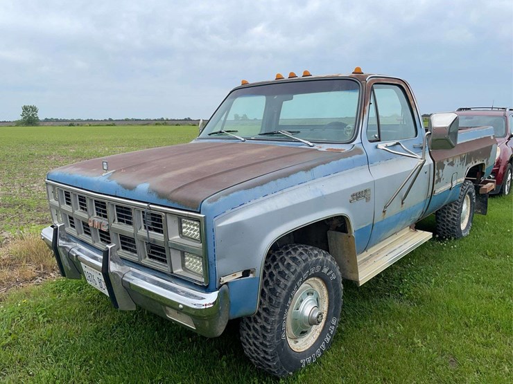 1982-gmc-3500-image-1