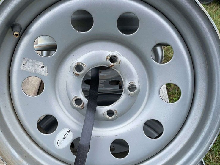 4-trailer-rims-image-2