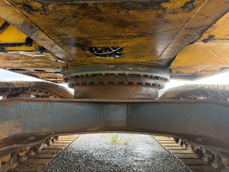 komatsu-pc360-lc-10-image-21