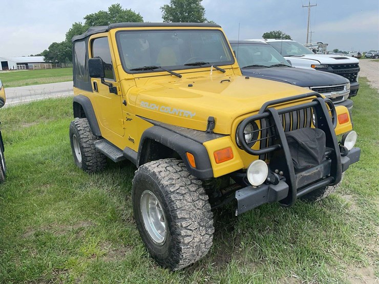 2001-jeep-wrangler-sport-image-2