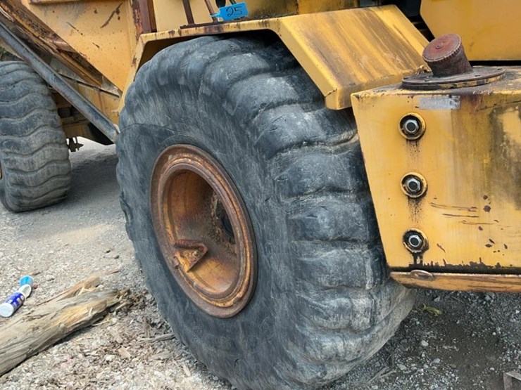 #131-•-bell-off-road-dump-truck-image-72
