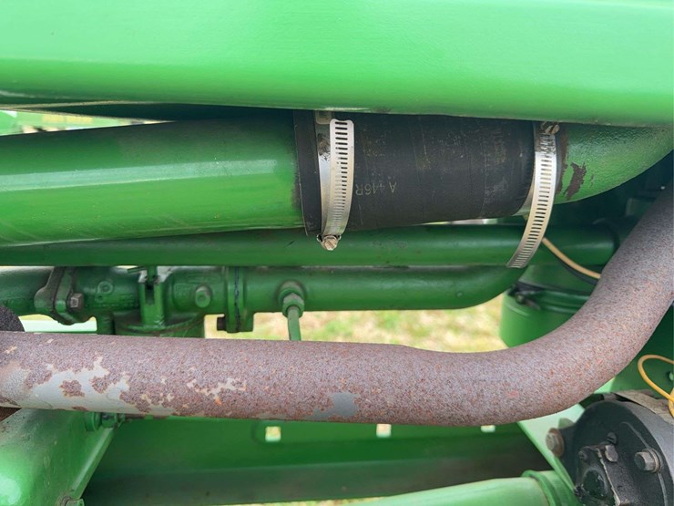 john-deere-b-image-27
