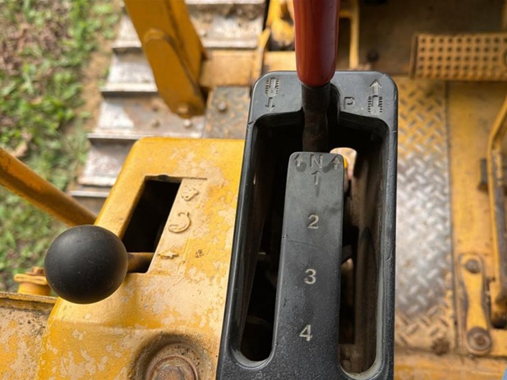 1988-deere-550g-image-40