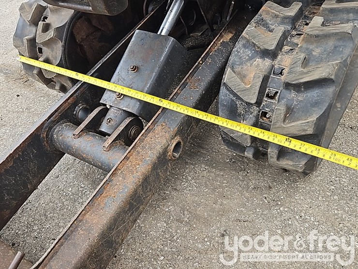 2013-bobcat-324m-image-21
