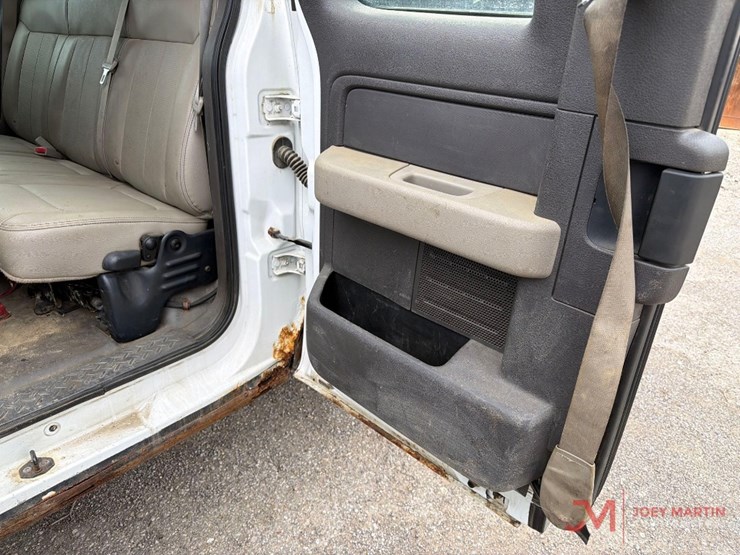 2010-ford-f150-xl-image-18