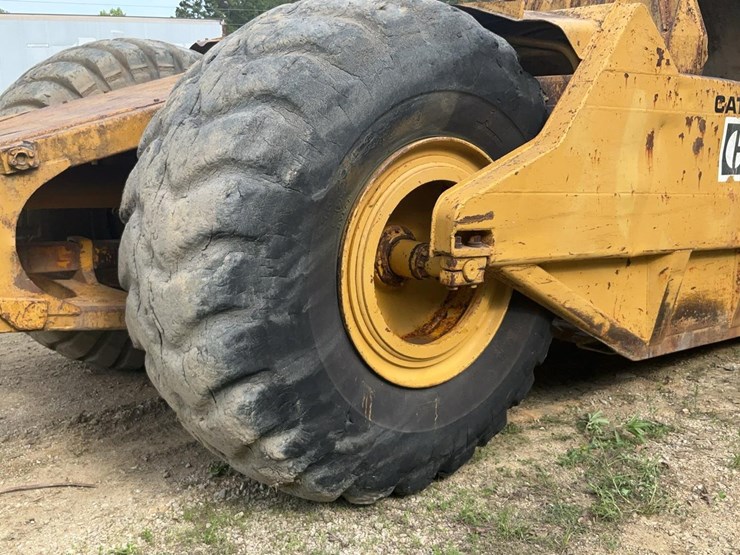 caterpillar-621-image-60