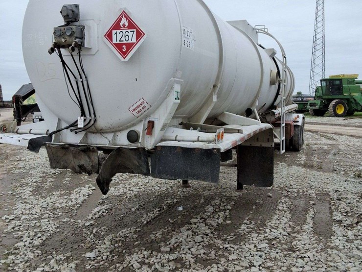 1987-trailmaster-tanker-image-1