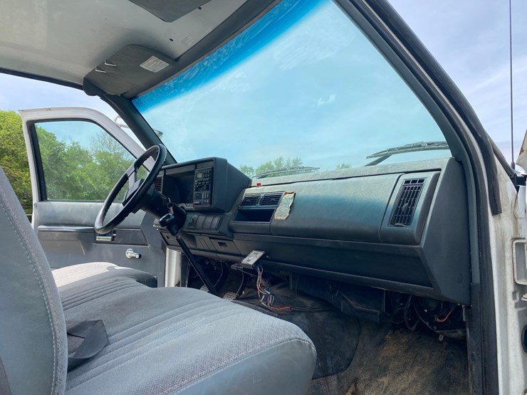 2002-gmc-6500-dump-truck-image-34