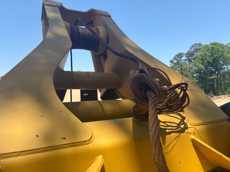 1983-john-deere-640-image-16