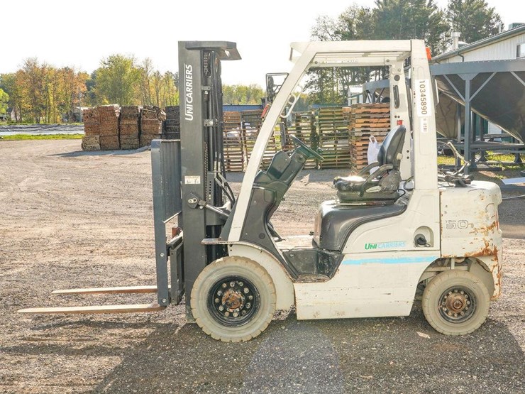 #104-•-2022-unicarriers-mp1f2a25dv-forklift-image-6