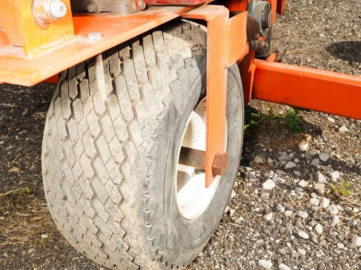 #107-•-2006-rough-terrain-walk-behind-forklift-image-14