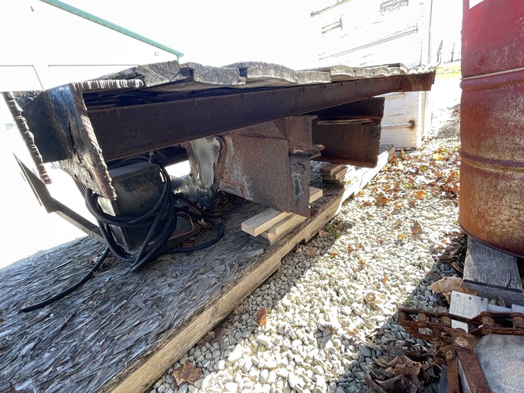 #4200-•-maxon-hydraulic-lift-gate-image-5