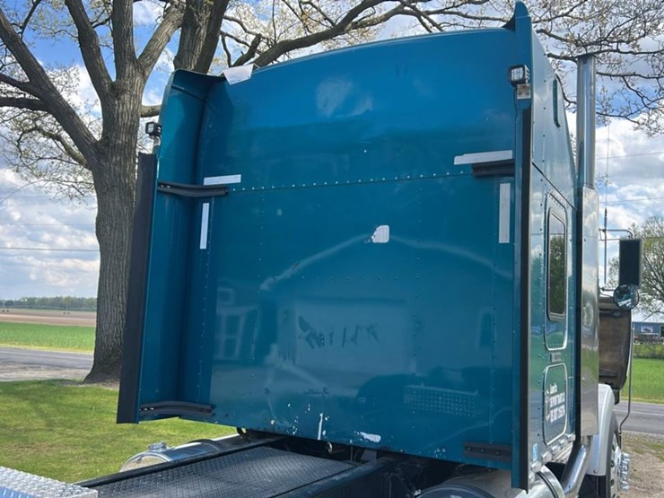 2006-kenworth-t800-image-55