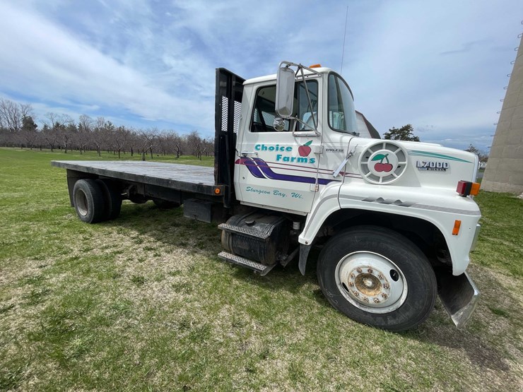 ford-l7000-image-4
