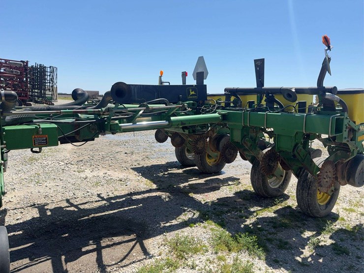 john-deere-1770-image-9