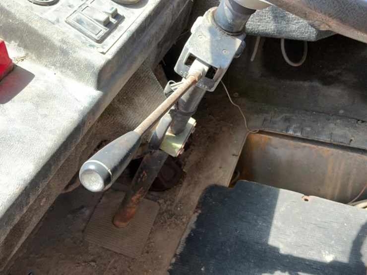 #131-•-bell-off-road-dump-truck-image-29