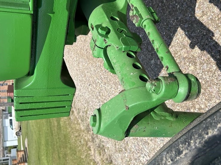 john-deere-4320-image-11