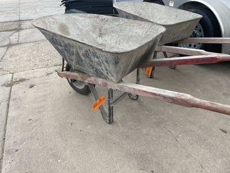 #6052-•-sterling-wheelbarrow-image-1