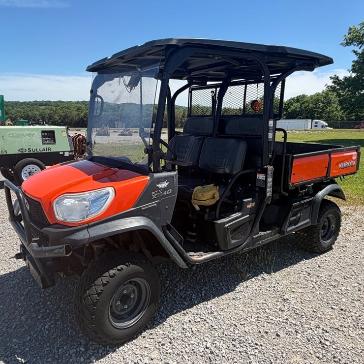 KUBOTA RTVX1140
