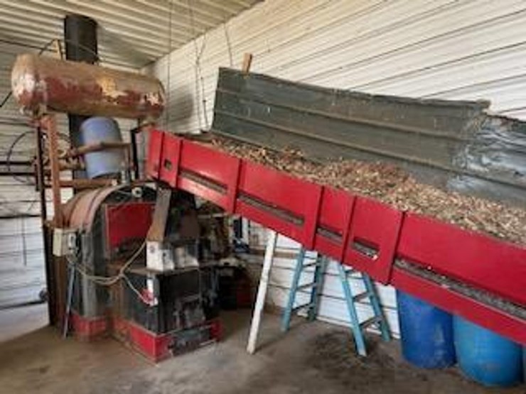 #195-•-hern-iron-works-wood-furnace-image-2