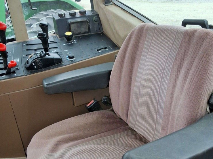 john-deere-6400-image-15