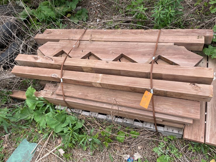 #6061-•-disassembled-wooden-deck-image-2