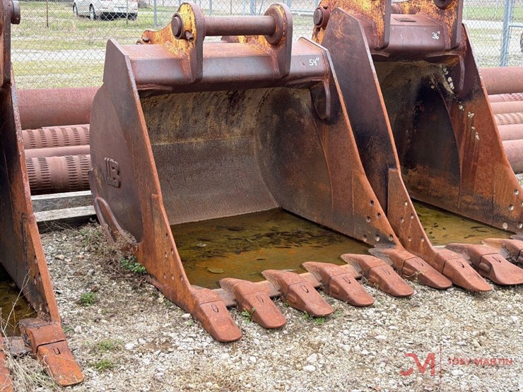 john-deere-450-image-1