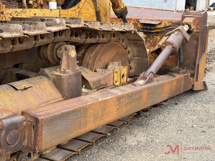 caterpillar-d7g-image-22
