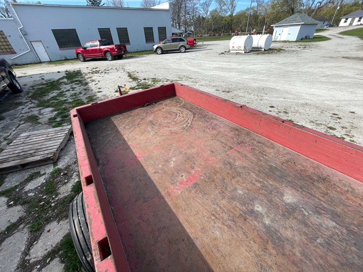 #5497-•-schulte-hydraulic-tilt-trailer-image-34
