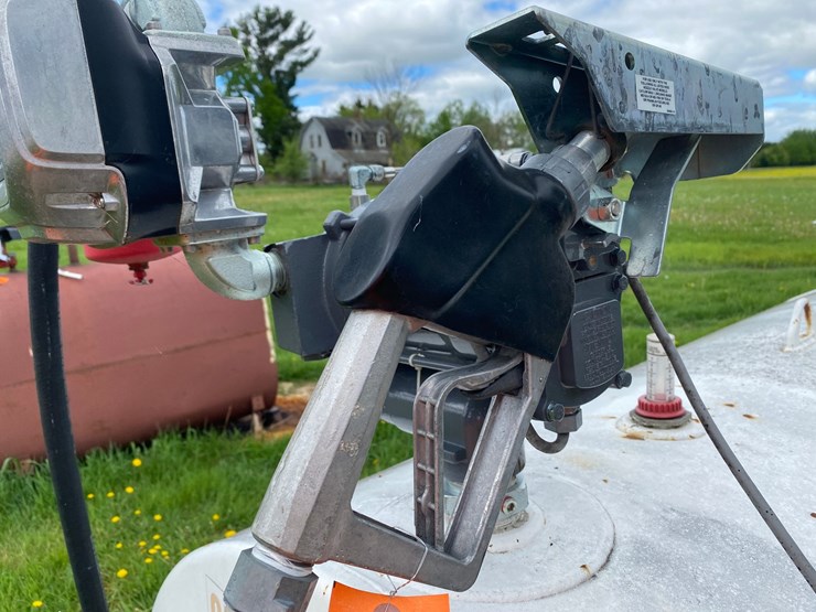 #3613-•-diesel-fuel-tank-image-9
