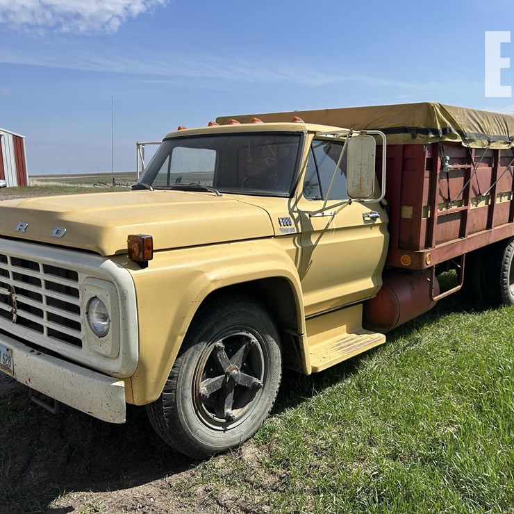 1977 FORD F600