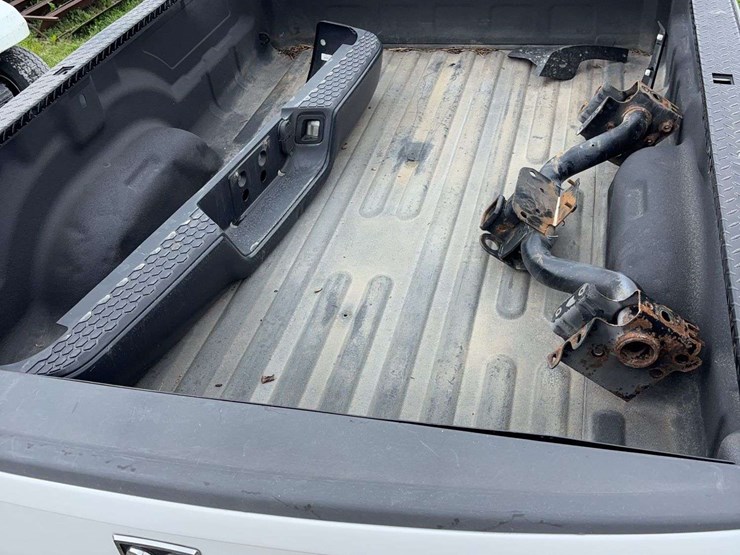 2014-dodge-2500-image-3