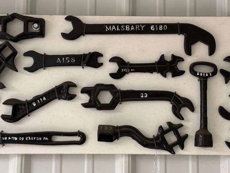 collection-of-assorted-implement-wrenches-image-1