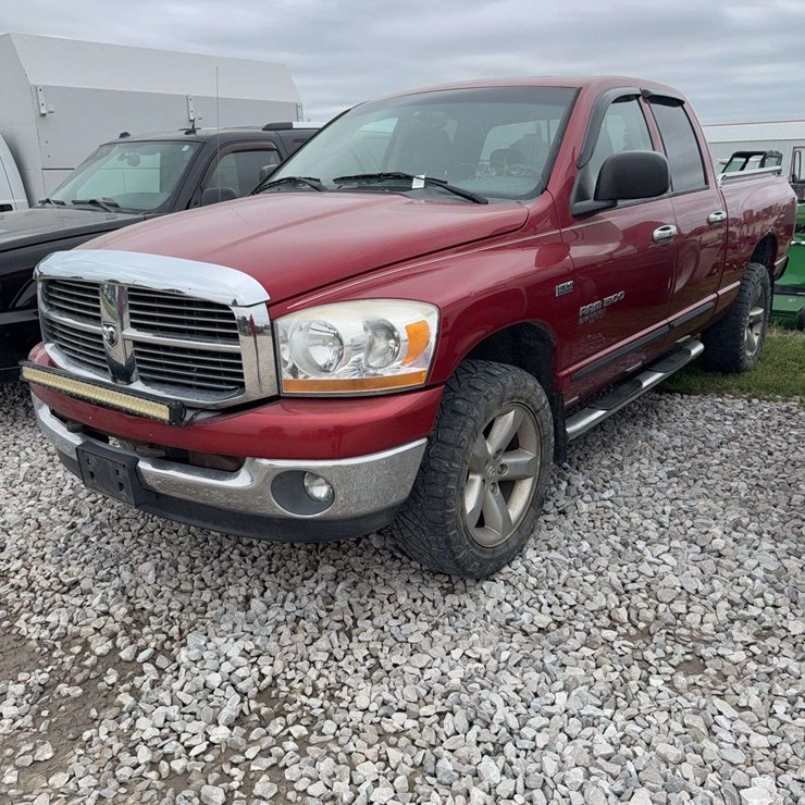 2006 DODGE 1500