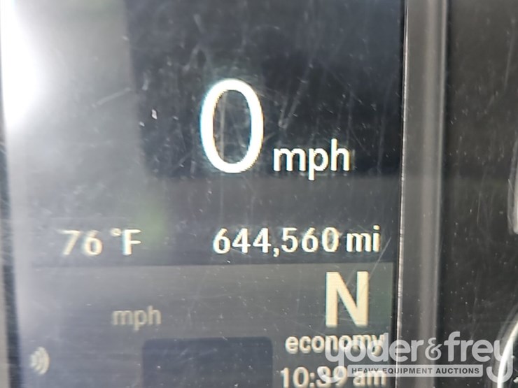 2019-freightliner-cascadia-116-image-33