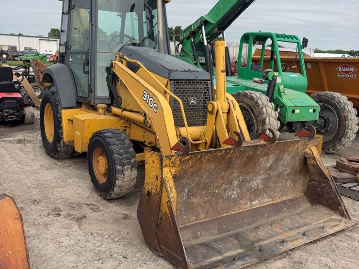 deere-310-image-1