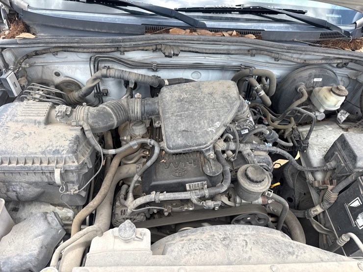2014-toyota-tacoma-image-2