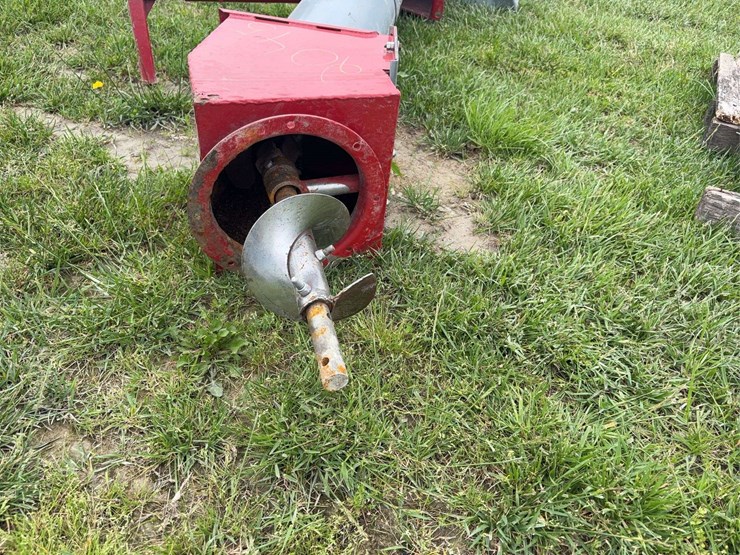 hutchinson-45-degree-upright-10"-auger,-no-motor-image-4