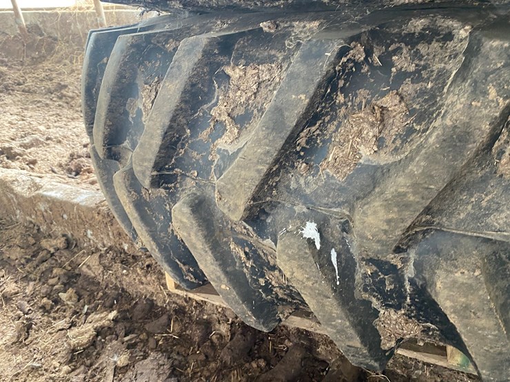 #3577-•-(2)-tractor-tires-on-rims-image-3