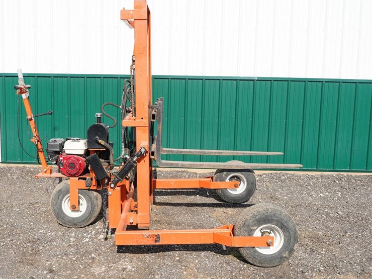 #107-•-2006-rough-terrain-walk-behind-forklift-image-5