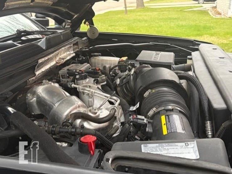 2019-gmc-sierra-2500hd-denali-image-9