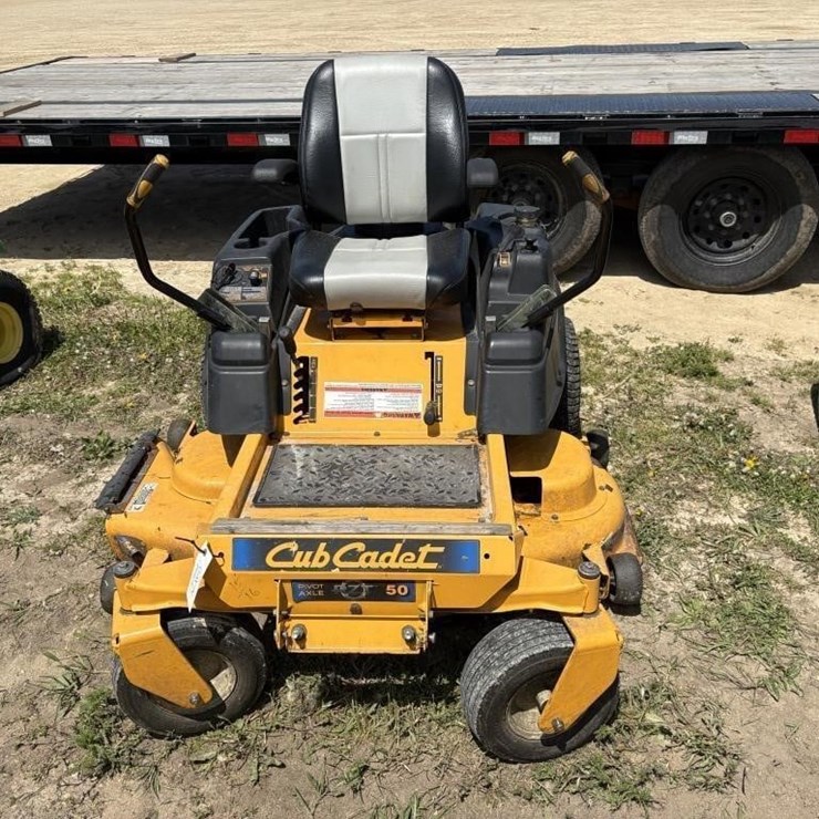 CUB CADET RZT50