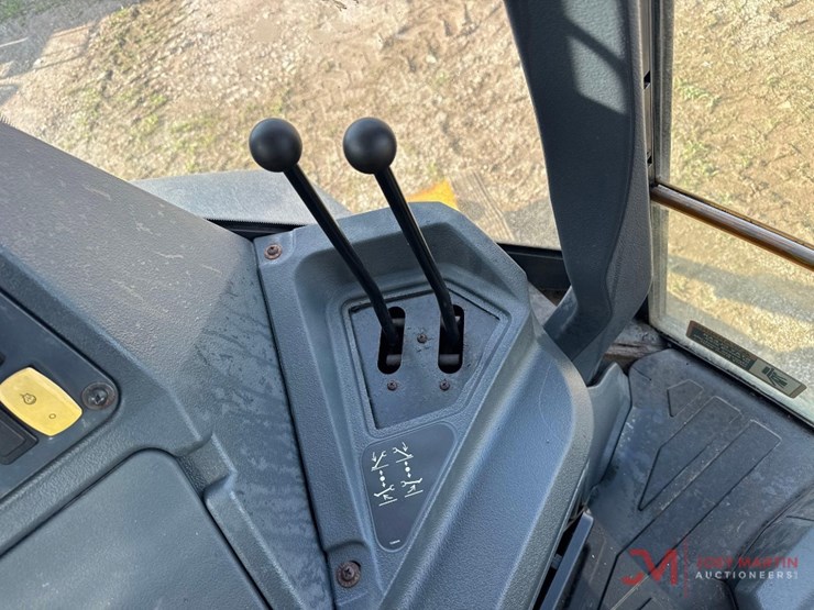 2013-deere-310k-ep-image-30