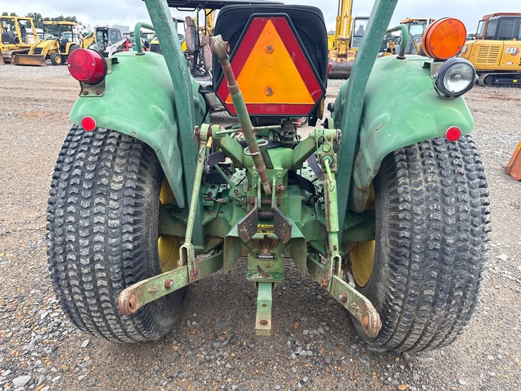 john-deere-850-image-14