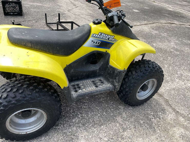 #4177-•-50-cc-four-wheeler-image-19