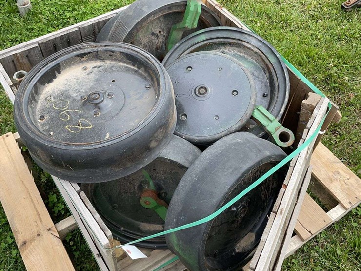 pallet-of-planter-press-wheels-off-jd-planter-image-1