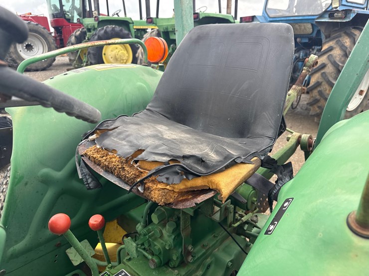john-deere-850-image-18