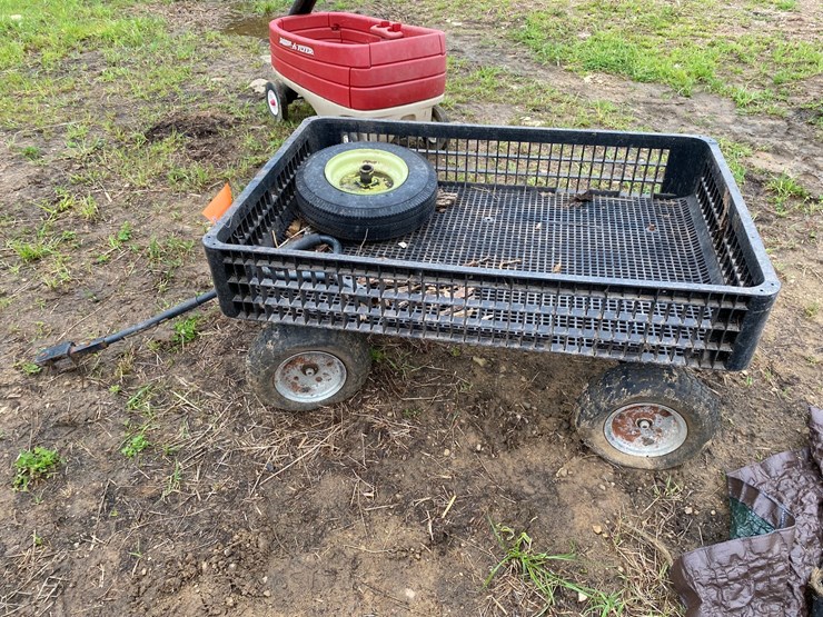 #3515-•-4-wheel-poly-dump-wagon-image-6